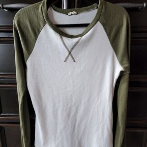 Lovely Melody (M) Olive & White Raglan